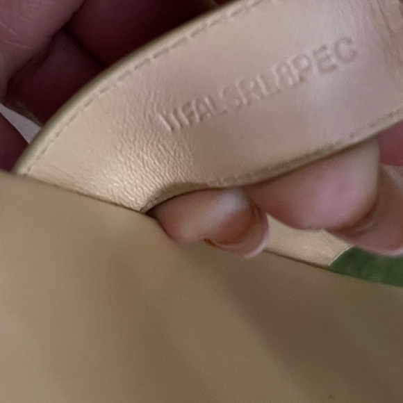 Burberry Sandals - Picture 5 of 6